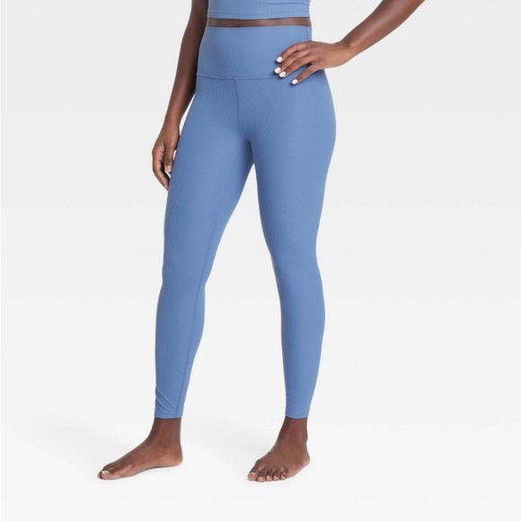 Women's Everyday Soft High-Rise Rib 7/8
Leggings - All In Motion™ Blue XL new - Picture 1 of 9
